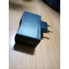Адаптер питания блок в розетку 12 вольт 1.5 ампера юсб зарядное